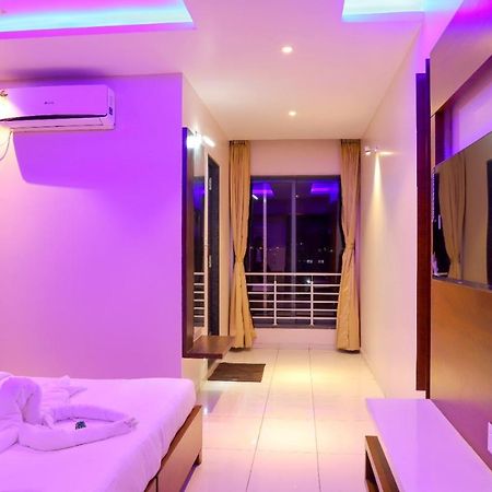 Hotel Ravikiran Kolhapur Εξωτερικό φωτογραφία
